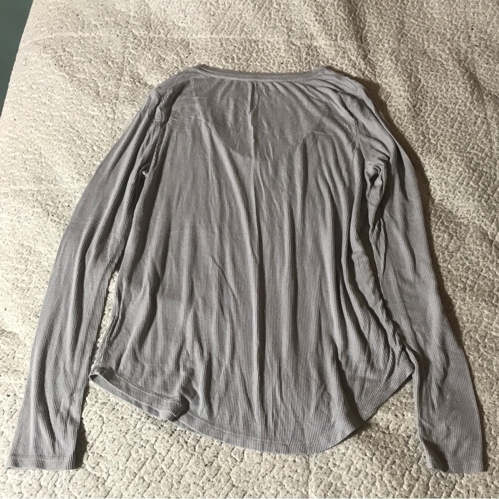 XS Top - Picture 3 of 3